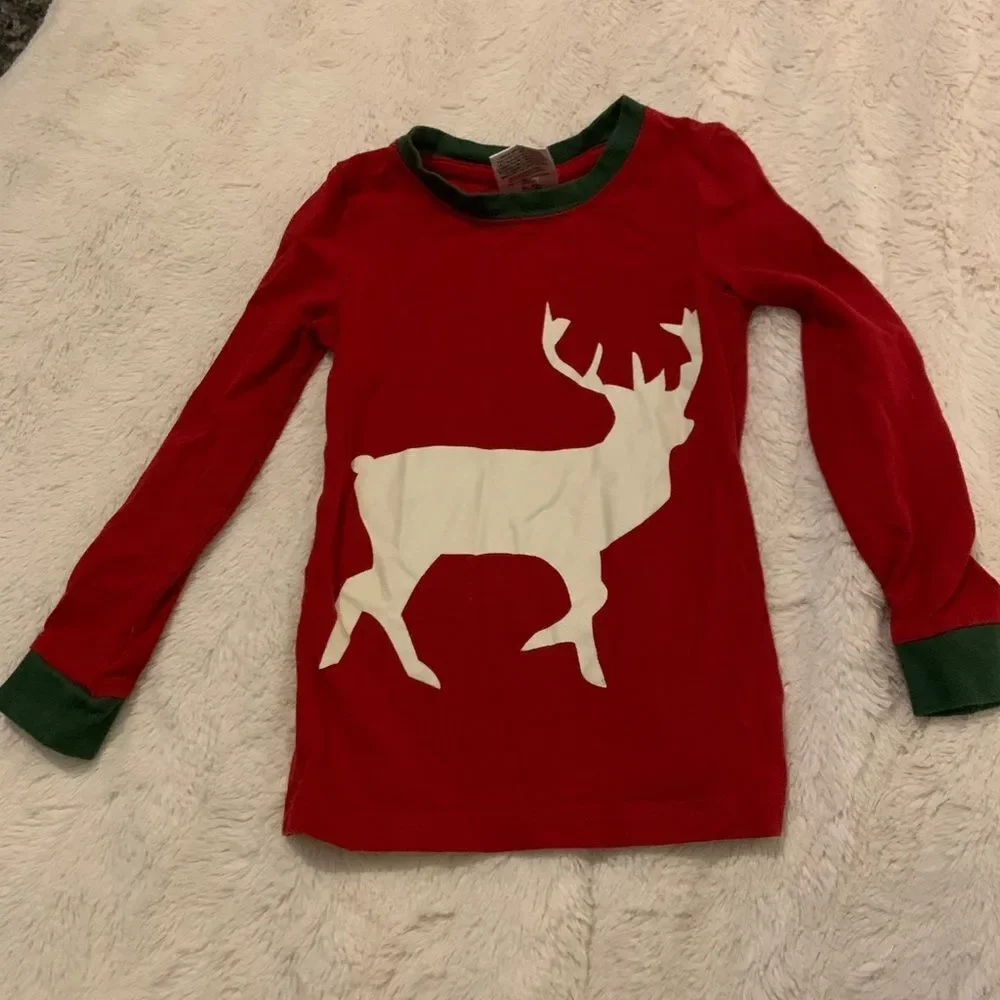 Lily & Dan Kids XS Red Reindeer Long Sleeve Christmas‎ Pajama Top Green Trim